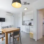 Lux דירה